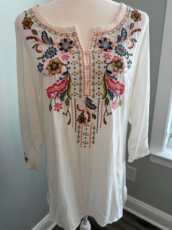 J. Jill Tops - J. Jill Cream Tunic with Bright Floral Embroidery